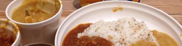 #Curry Stock Tokyo 金曜の晩にサクッと3種類いただいていく方向で ;) #カレー  #金曜カレー部